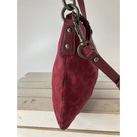 COACH 43107 SMALL WINE SIGNATURE PRINT CANVAS CROSSBODY BAG - Picture 3 of 15